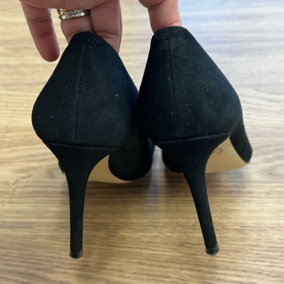 Michael Kors Rhinestone Pump - Picture 8 of 15